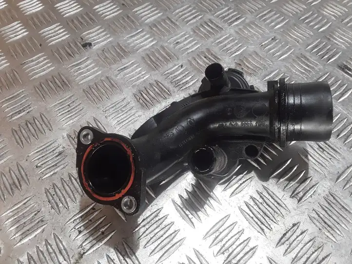 Nissan Note (E11) (2006 - 2014) 8200323338 Шланг сапуна — фото 2