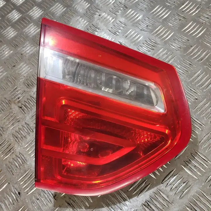 Citroen C4 I Picasso (2006 - 2013) 9653547780 Задний фонарь в крышке багажника — фото 1