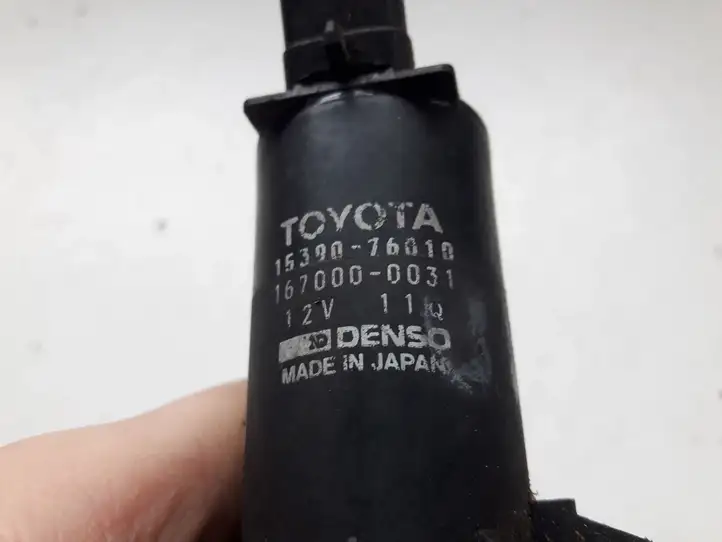 Toyota Prius (XW20) (2003 - 2009) 1670000031 Насос омывателя стекла — фото 2