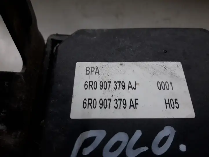 Volkswagen Polo V 6R (2009 - 2015) 6R0907379AJ ABS блок — фото 3