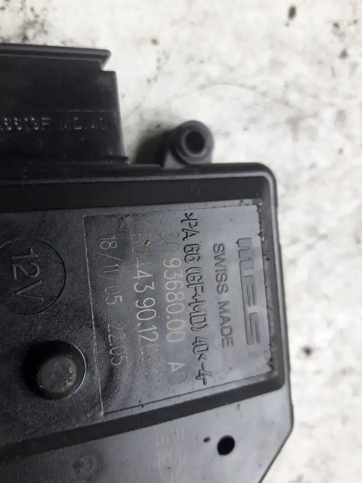 Opel Zafira B (2006 - 2008) 309368000AD Двигатель задвижки потока воздуха — фото 3