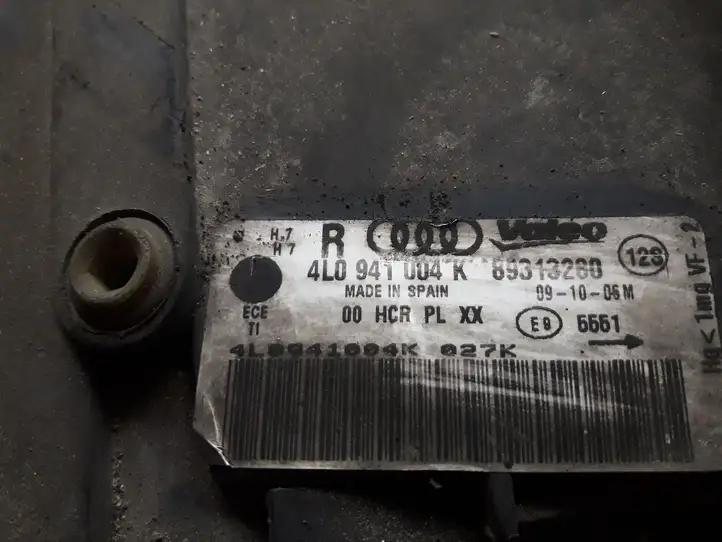 Audi Q7 4L (2005 - 2009) 4L0941004K Передняя фара — фото 3