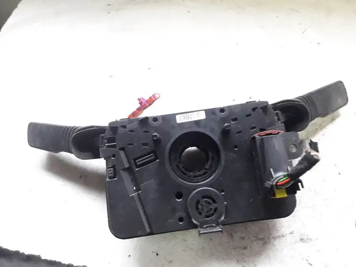 Opel Astra H (2004 - 2009) 498990969 Контактное кольцо SRS — фото 2