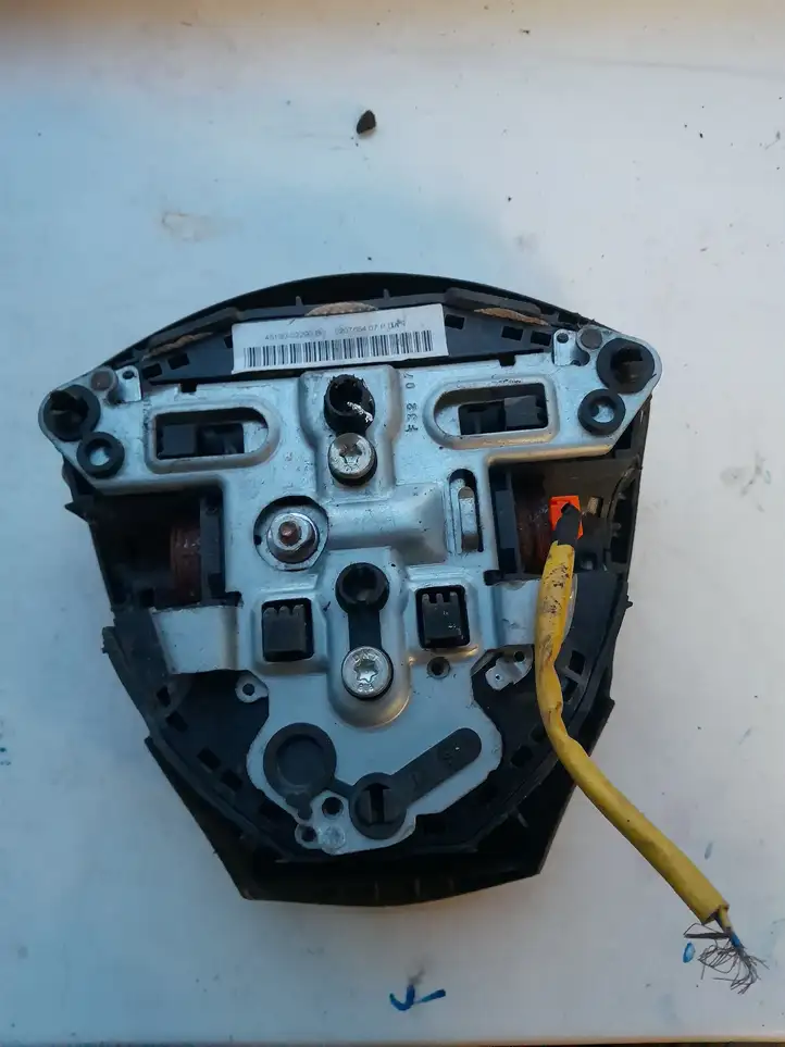 Toyota Auris 150 (2006 - 2012) 4531002290 Подушка безопасности руля — фото 2