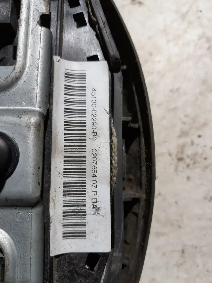Toyota Auris 150 (2006 - 2012) 4513002290 Подушка безопасности руля — фото 3