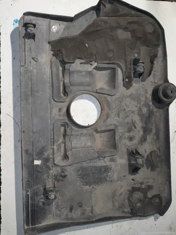 Ford Mondeo Mk III (2000 - 2007) 2S7Q6N041BD Крышка двигателя декоративная — фото 2