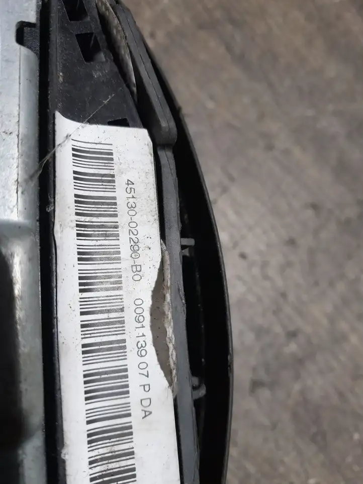 Toyota Auris 150 (2006 - 2012) 4513002290B0 Подушка безопасности руля — фото 2