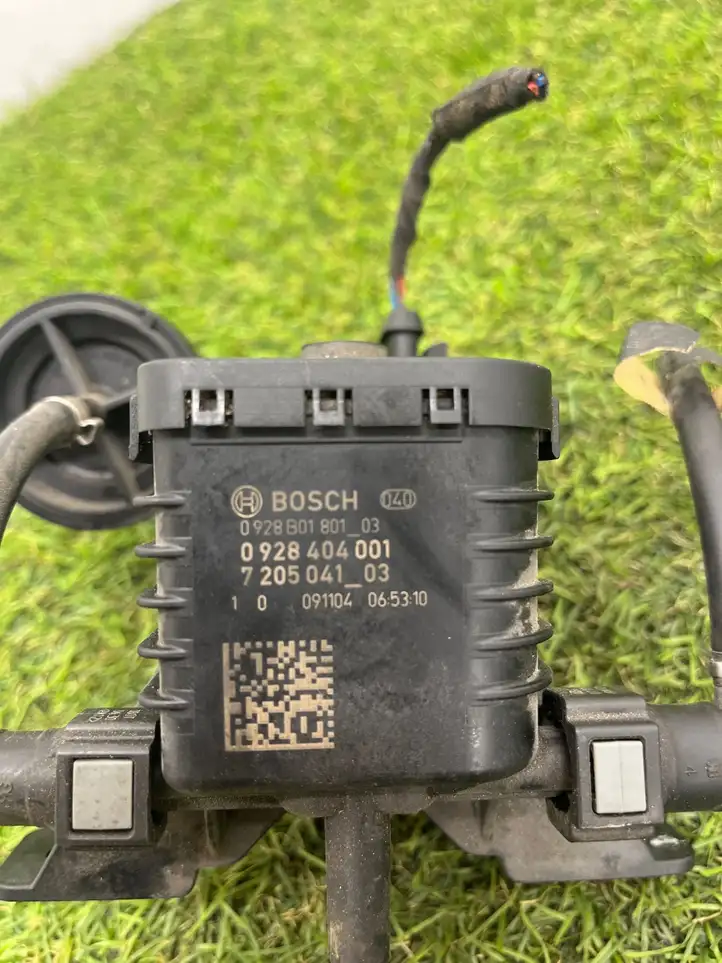 BMW X5 E70 (2006 - 2013) 0928404001 Кронштейн бака AdBlue — фото 4