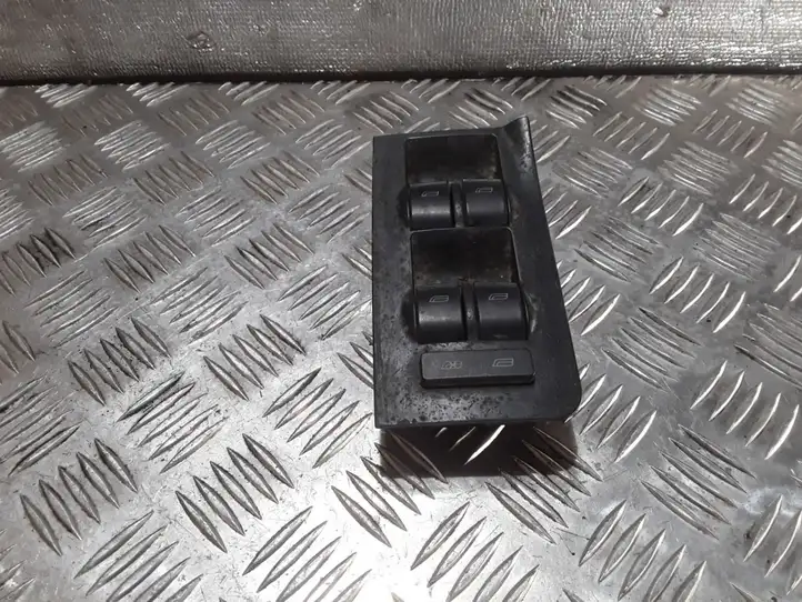 Audi A6 S6 C5 4B (1997 - 2001) 4B0959851 Блок кнопок стеклоподъемников — фото 1