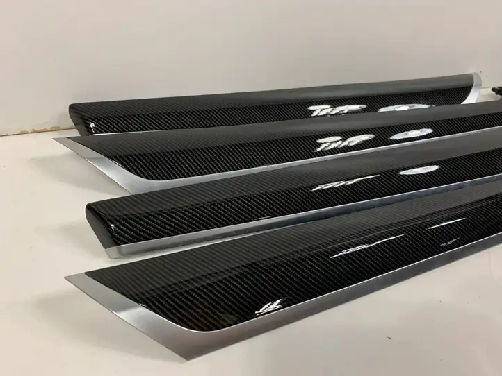 BMW X3 F25 (2010 - 2017)   Отделка внутренней панели