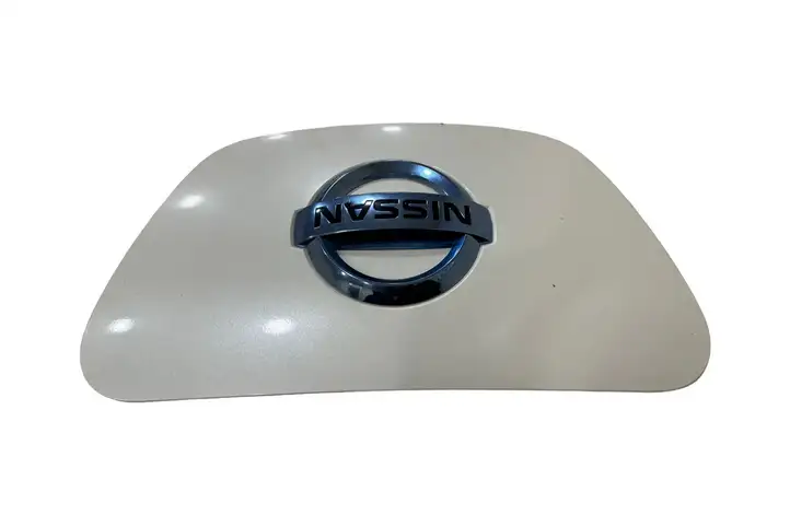 Nissan Leaf I (ZE0) (2010 - 2017) Крышка зарядного разъема — фото 3
