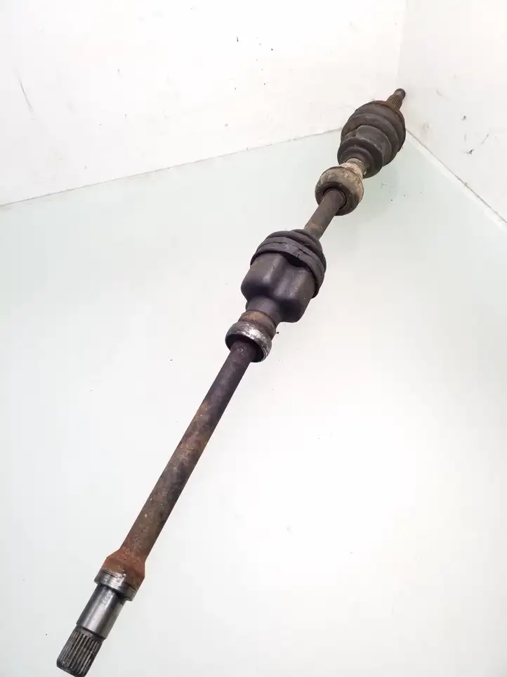 Ford Mondeo Mk III (2000 - 2007)   Передняя полуось