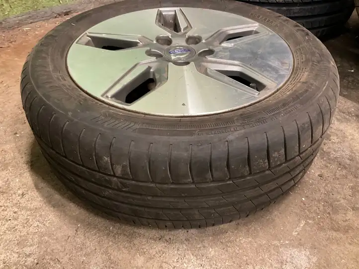 Volvo C30   31255890 Обод (ободья) колеса из легкого сплава R 16