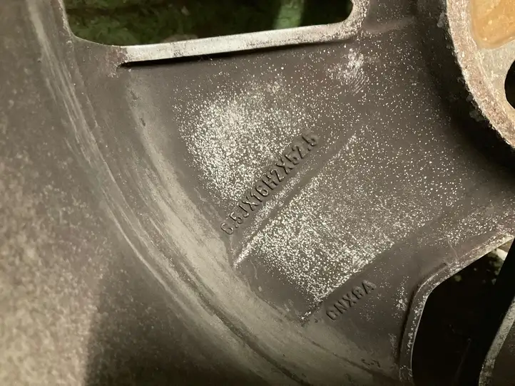 Volvo C30   31255890 Обод (ободья) колеса из легкого сплава R 16