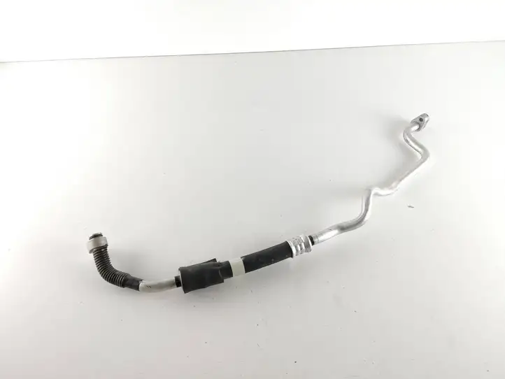 Toyota RAV 4 (XA50) (2018 - )   Трубка (трубки)/ шланг (шланги) кондиционера воздуха