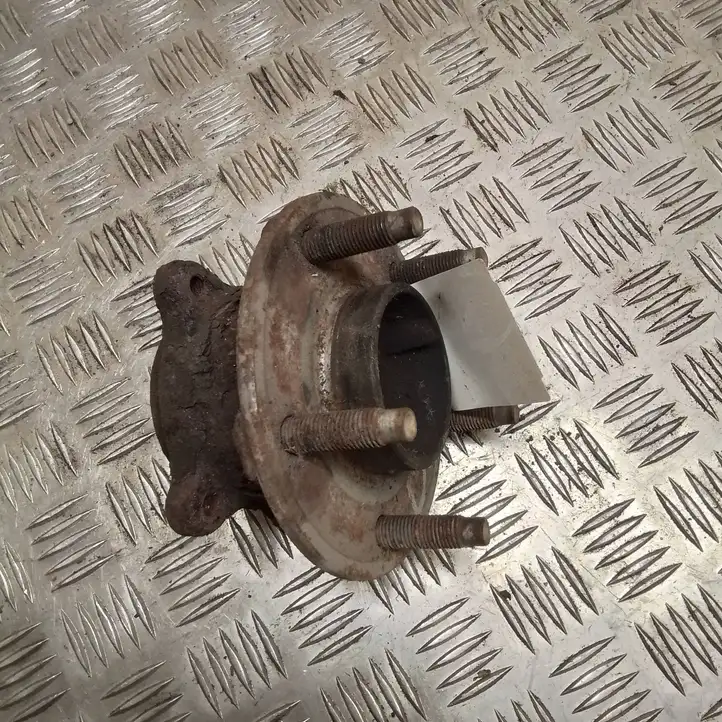 Chevrolet Cruze (2009 - 2012)   Ступица