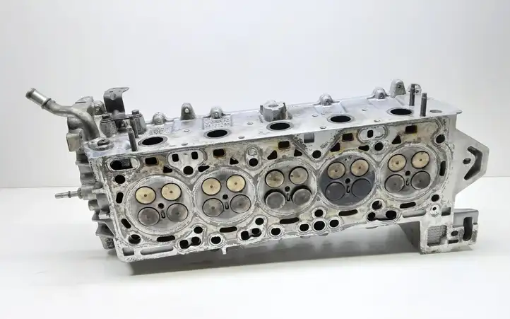 Volvo V70 (2007 - 2013) 30777365 Головка блока цилиндров — фото 8