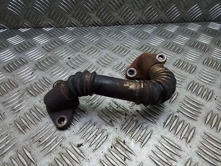 Chevrolet Captiva (2006 - 2011) Трубка EGR — фото 1