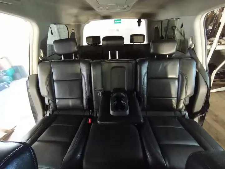 Infiniti QX56 (2007 - 2010) Комплект салона — фото 10
