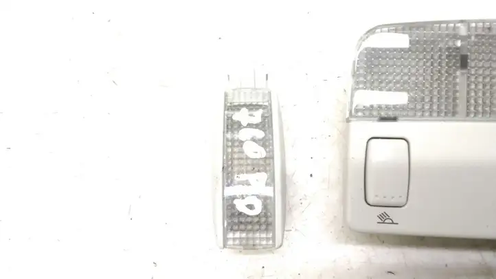 Seat Toledo II (1M) (1998 - 2006) 3B0947105C Передняя подсветка — фото 10