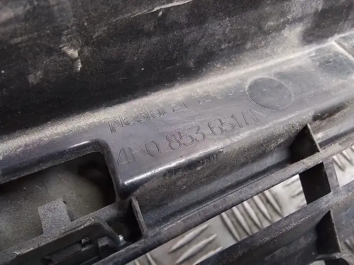 Audi A6 S6 C6 4F (2008 - 2011) 4F0853651AN Передняя решетка — фото 4
