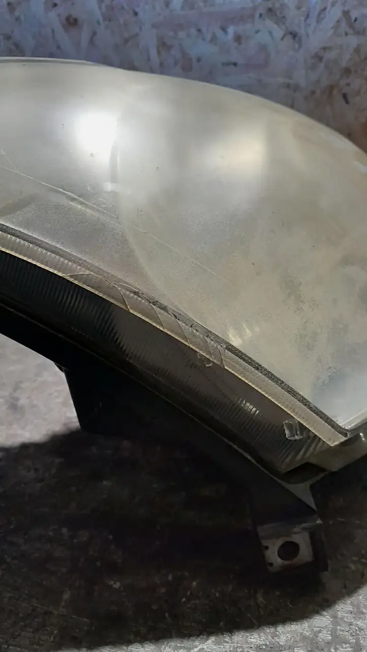 Toyota Corolla E120 E130 (2004 - 2007) 89009217 Передняя фара — фото 4