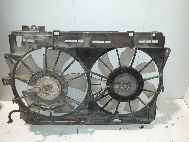 Toyota Corolla Verso AR10 (2004 - 2009) OT4227502520 Электровентилятор радиатора — фото 1