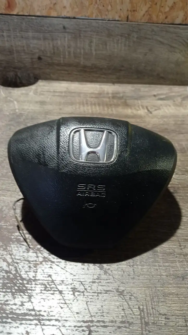 Honda Civic (2006 - 2011) Подушка безопасности руля — фото 1