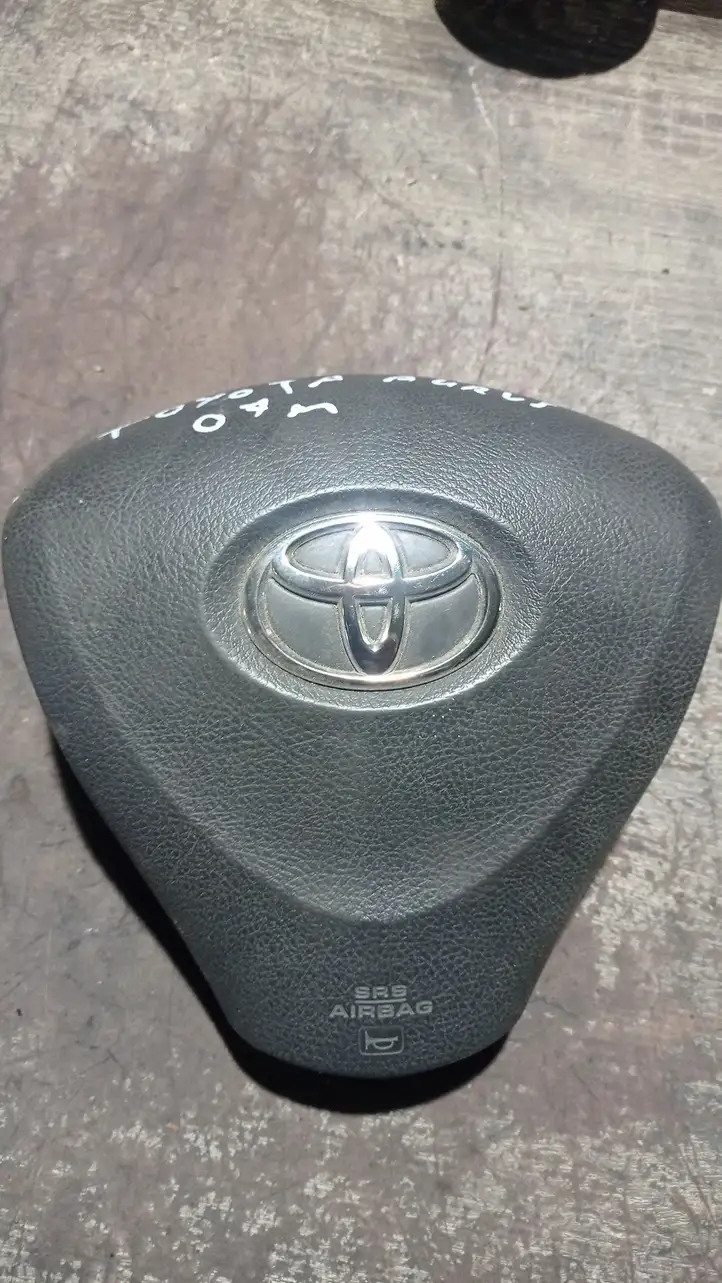 Toyota Auris 150 (2006 - 2012) Подушка безопасности руля — фото 1