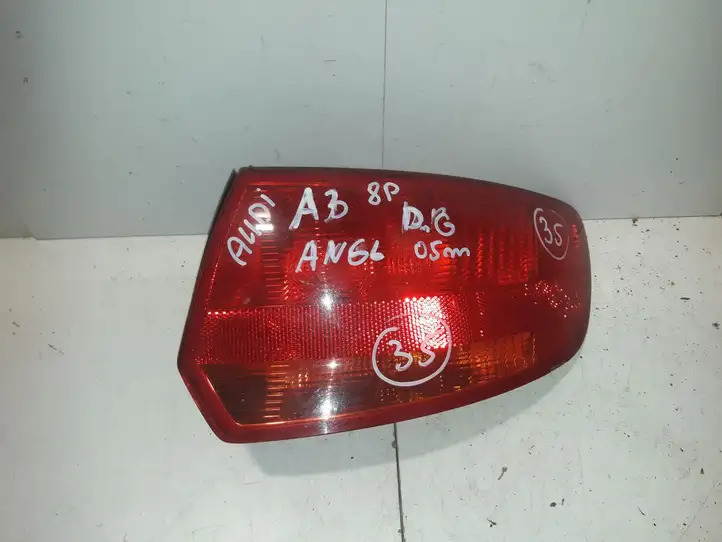 Audi A3/S3 8P (2004 - 2008) 8P4945096C Задний фонарь в кузове — фото 1