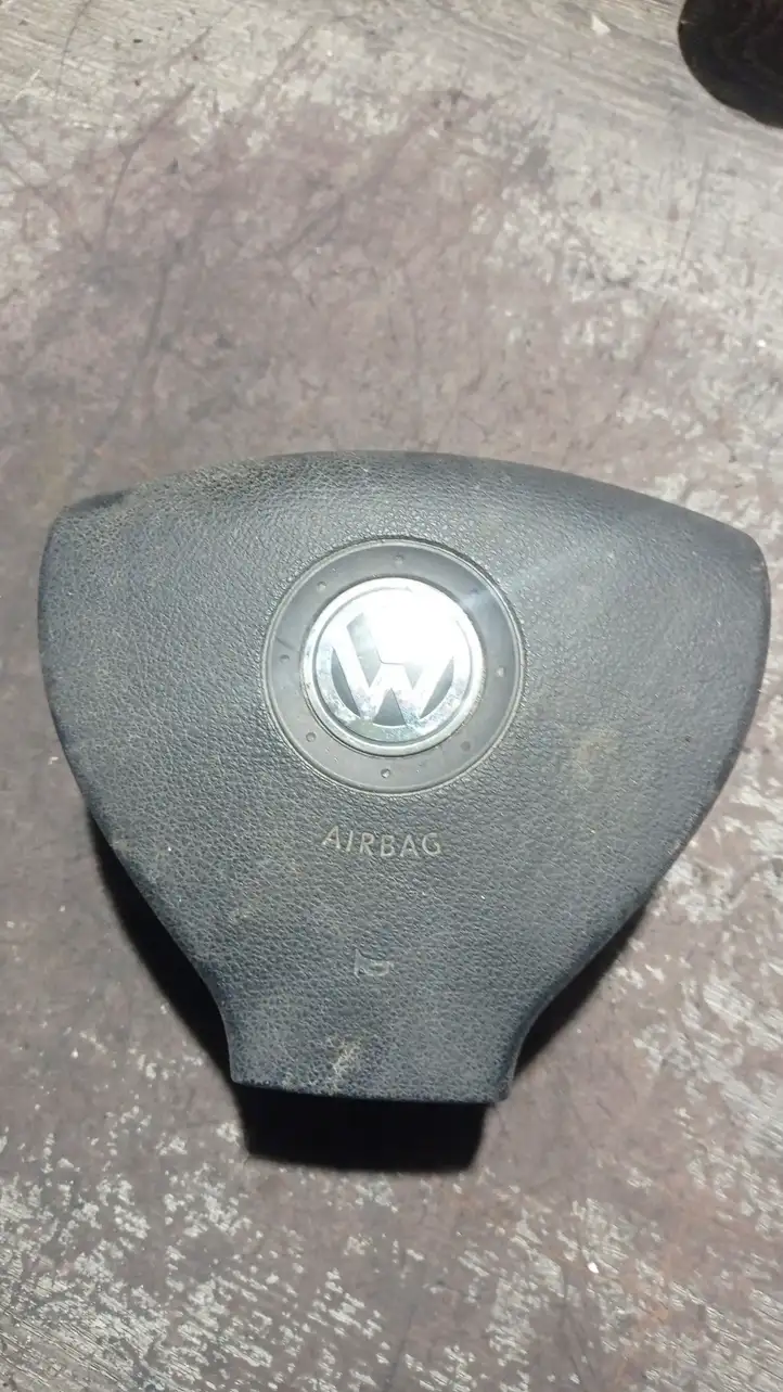 Volkswagen Golf Plus (2004 - 2008) Подушка безопасности руля — фото 1