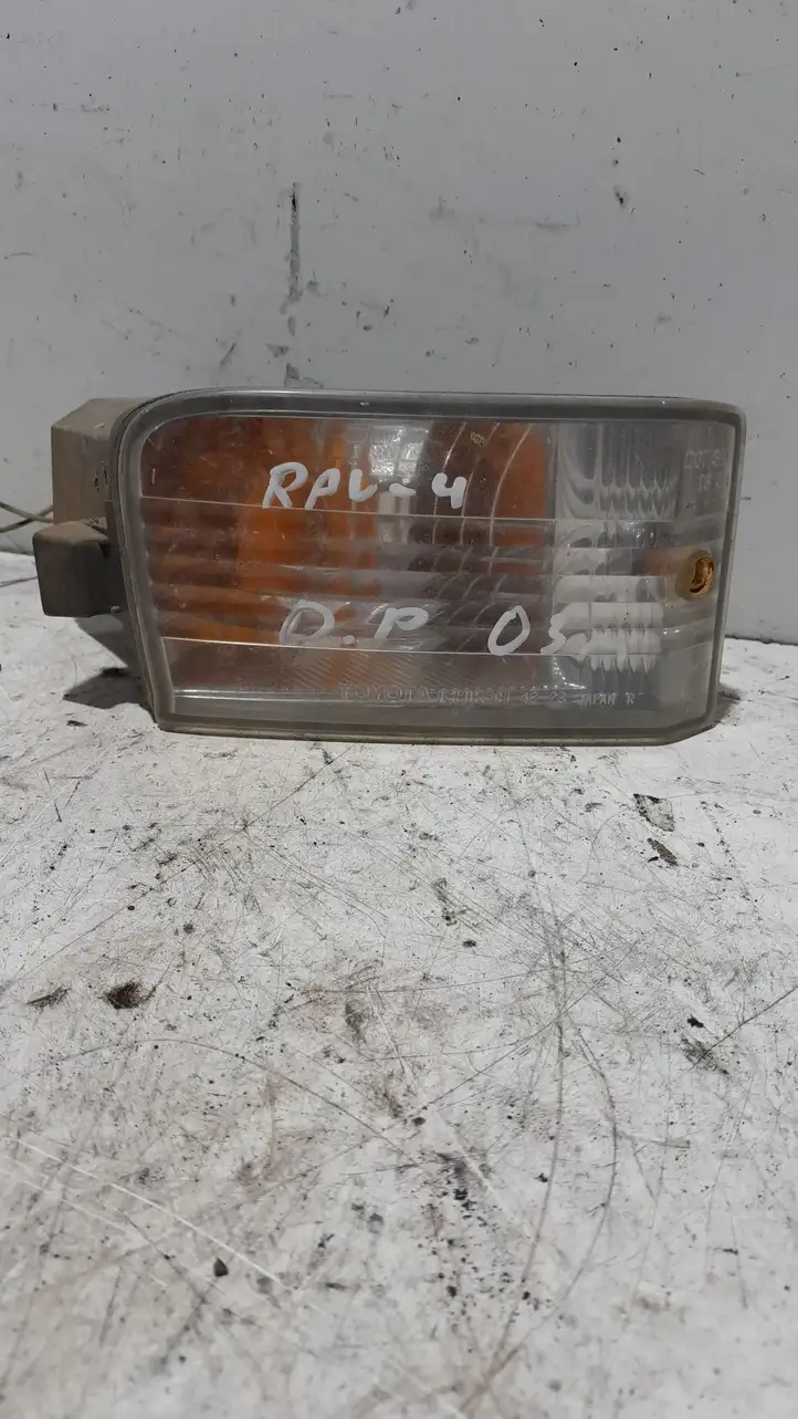 Toyota RAV 4 (XA20) (2000 - 2005) Передняя противотуманная фара — фото 1