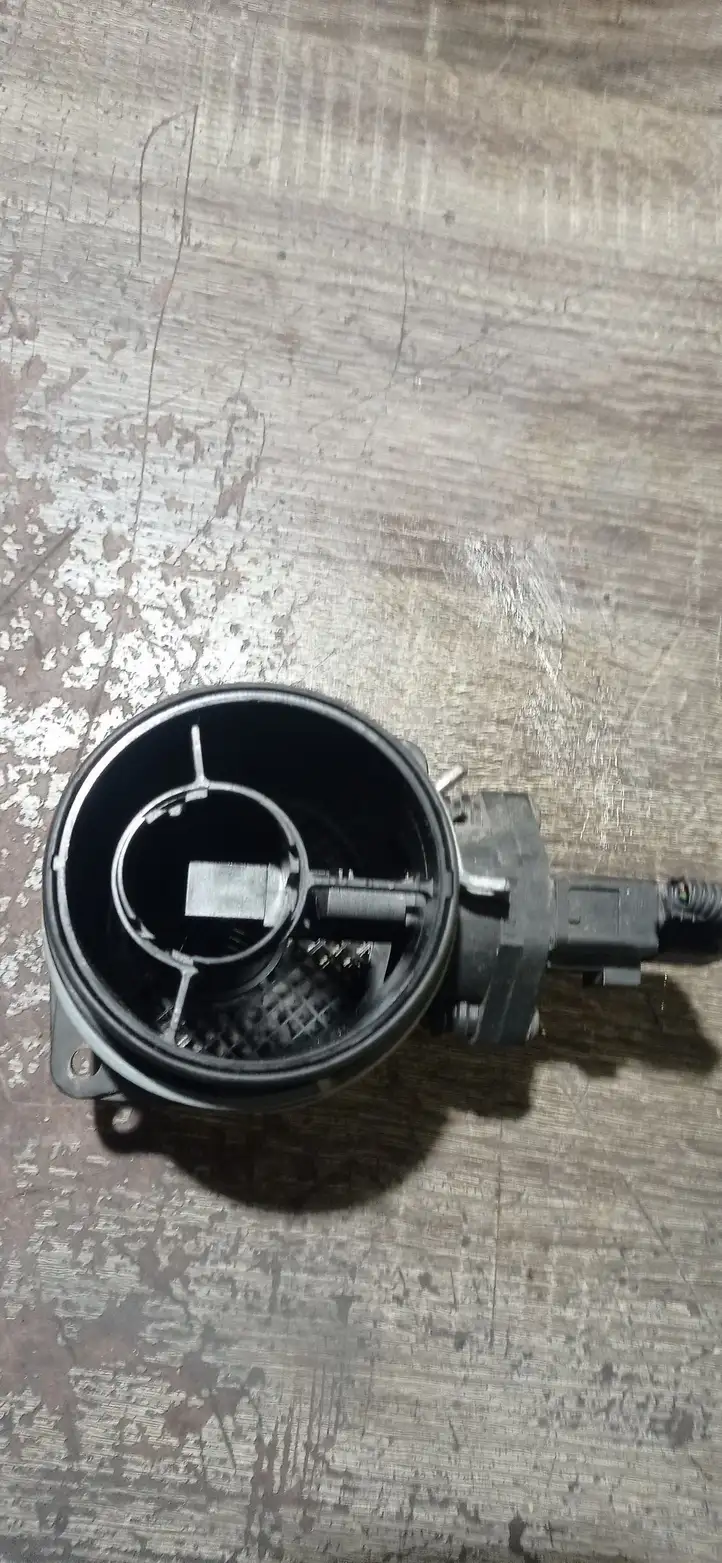 Seat Altea XL (2004 - 2015) 0281002461 Датчик массового расхода воздуха — фото 4