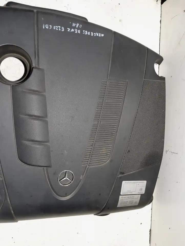 Mercedes-Benz E W211 (2002 - 2009) A6460161124 Крышка двигателя декоративная — фото 3