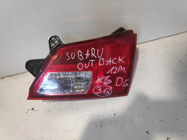 Subaru Outback (2009 - 2014) 13220072 Задний фонарь в крышке багажника — фото 1