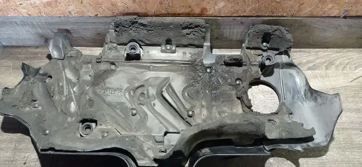 Volvo V70 (2000 - 2004) 08653495 Крышка двигателя декоративная — фото 2