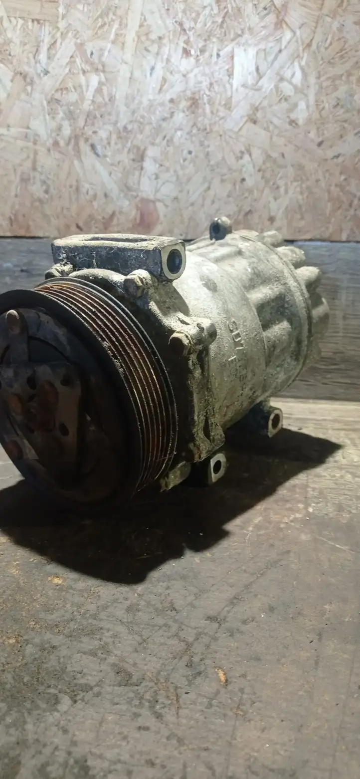 Peugeot Expert (2007 - 2016) 9686061980 Компрессор (насос) кондиционера воздуха — фото 1