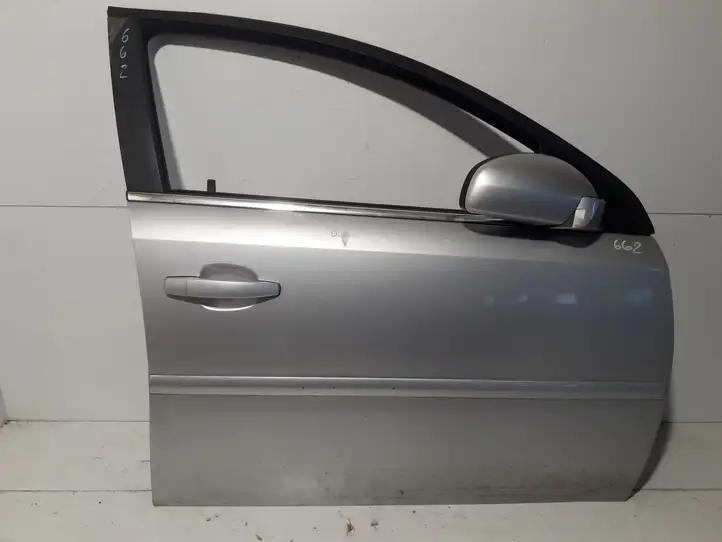 Opel Vectra C (2005 - 2009) Дверь — фото 1