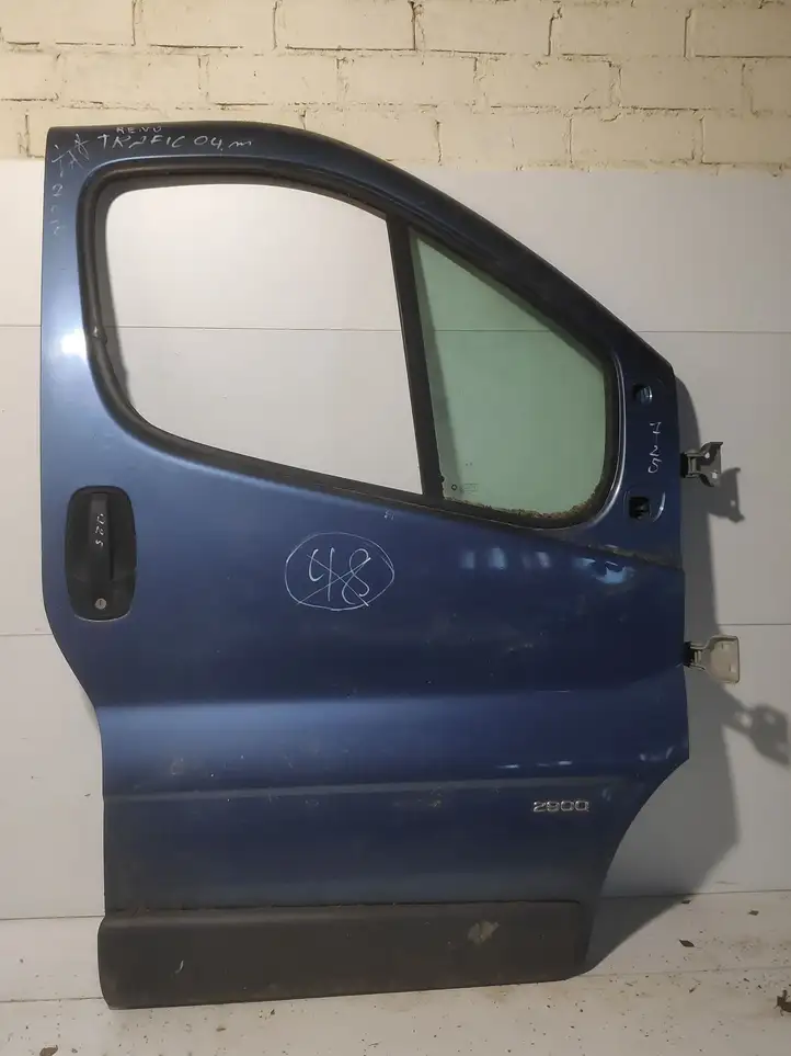 Renault Trafic II (X83) (2002 - 2014) Дверь — фото 1