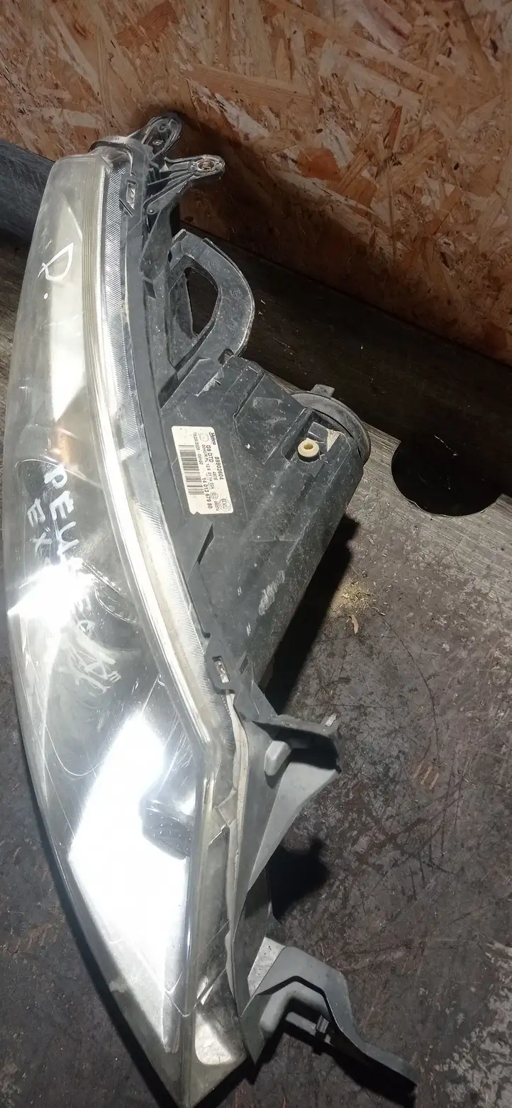 Peugeot Expert (2007 - 2016) 89902604 Передняя фара — фото 3