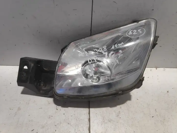 Peugeot 308 (2007 - 2013) 9674041580 Передняя противотуманная фара — фото 1
