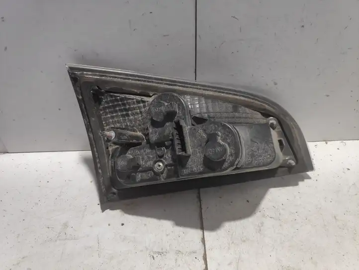 Ford S-MAX (2006 - 2010) 6M2113A602AK Задний фонарь в крышке багажника — фото 2