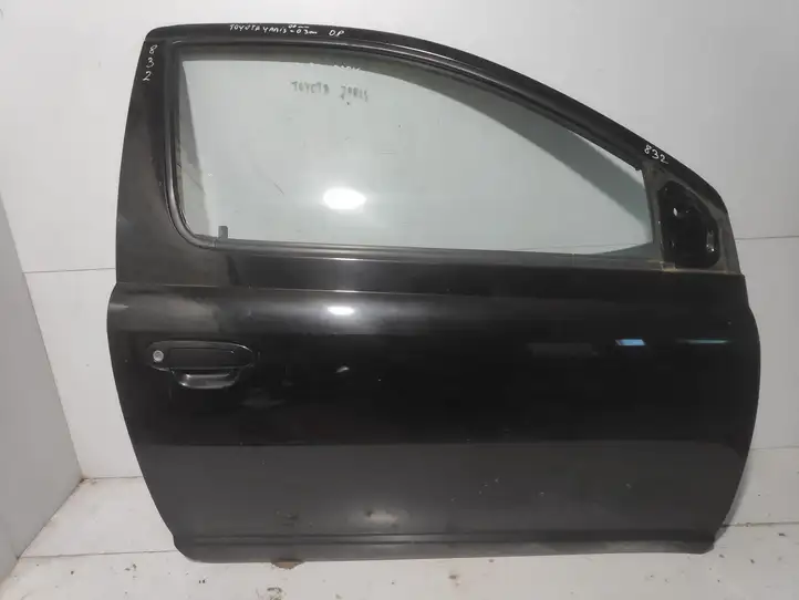 Toyota Yaris (1999 - 2003) Дверь — фото 2