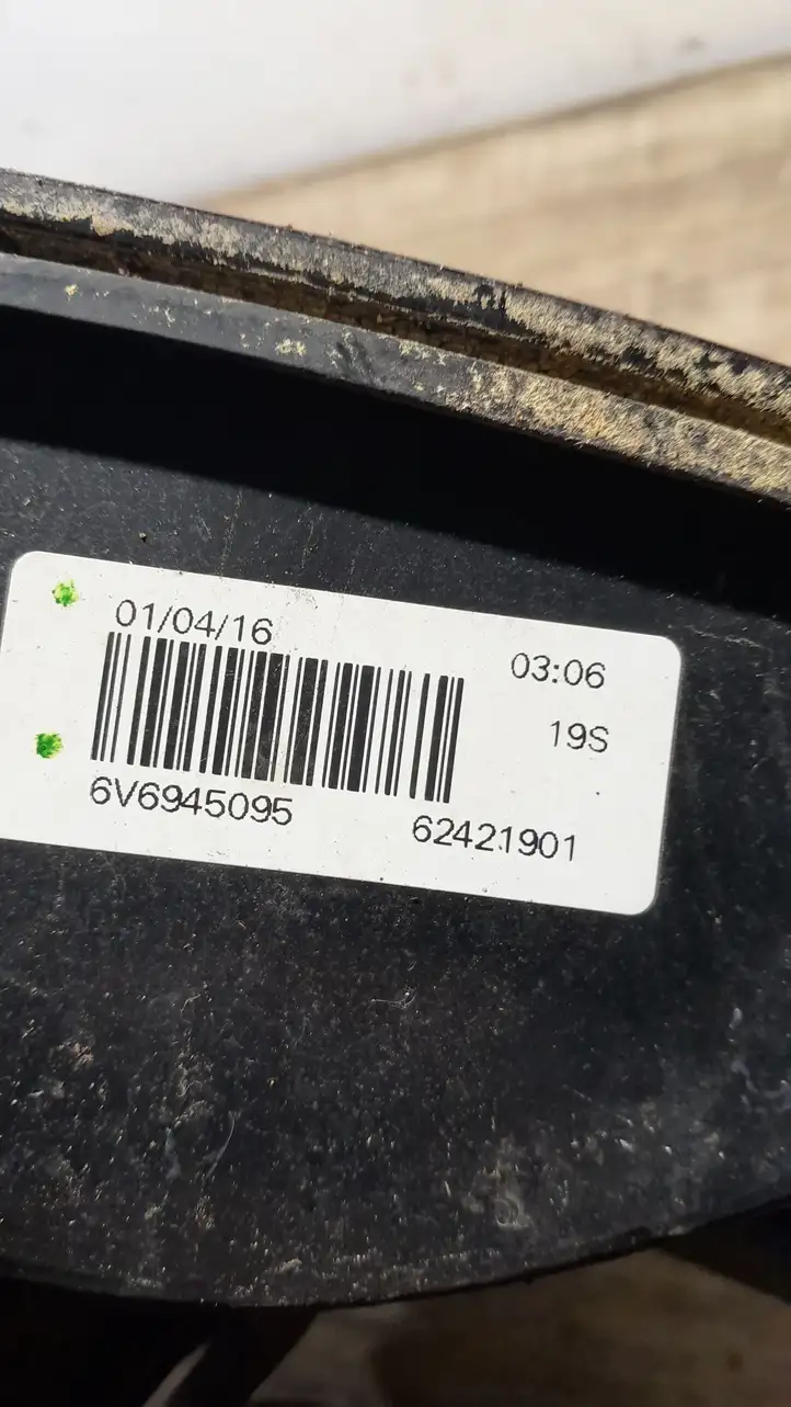 Skoda Fabia Mk3 (NJ) (2015 - 2021) 6V6945095 Задний фонарь в кузове — фото 2