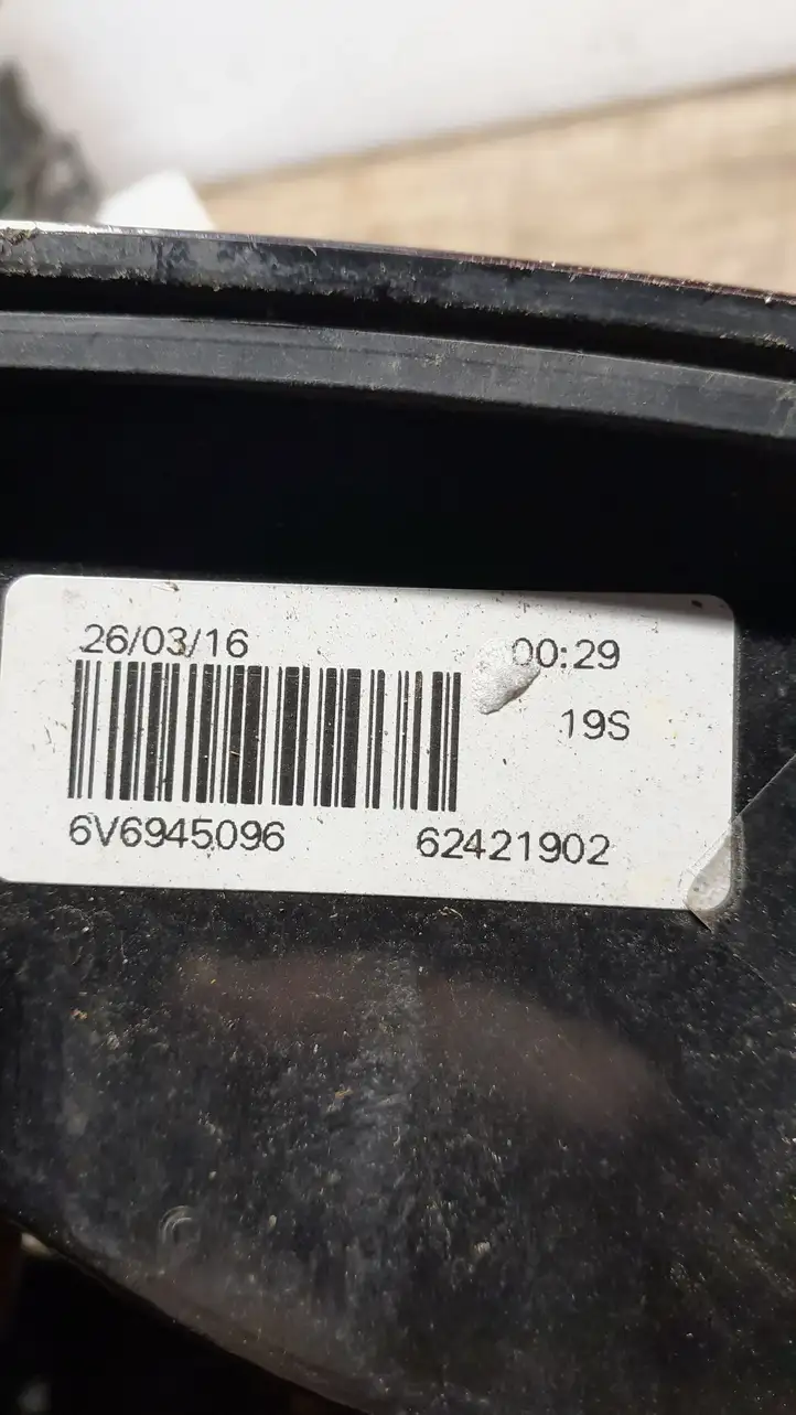 Skoda Fabia Mk3 (NJ) (2015 - 2021) 6V6945096 Задний фонарь в кузове — фото 2