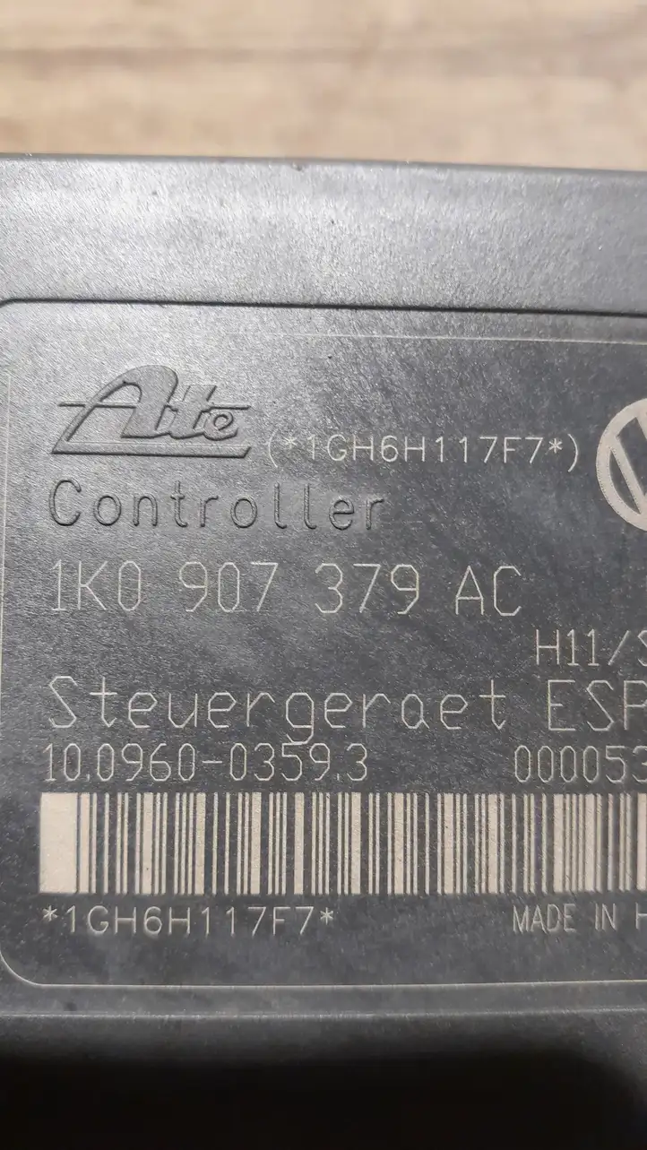 Volkswagen Golf V (2003 - 2009) 1K0907379AC ABS блок — фото 4