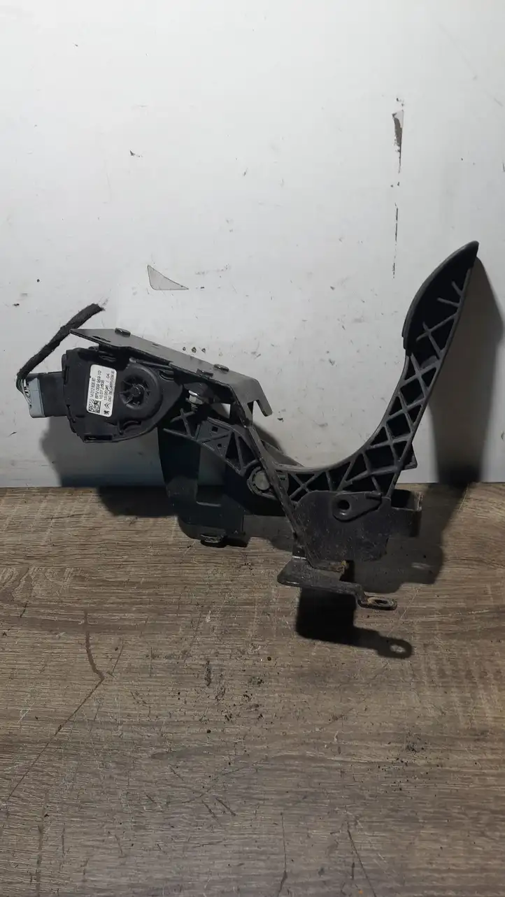 Peugeot Expert (2007 - 2016) 1401280680 Педаль акселератора — фото 1