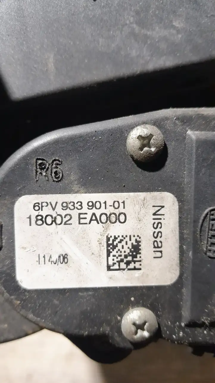 Nissan Navara D40 (2004 - 2015) 6PV933901 Педаль акселератора — фото 3