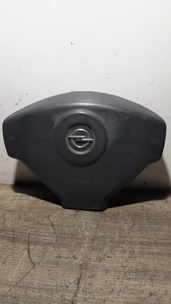 Opel Vivaro (2001 - 2006) 8200136332 Подушка безопасности руля — фото 1