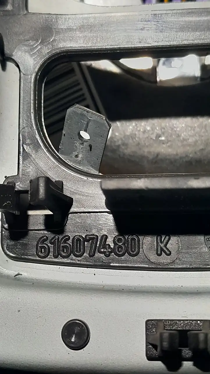 Volkswagen PASSAT B6 (2005 - 2010) 61607480K Подушка безопасности руля — фото 2
